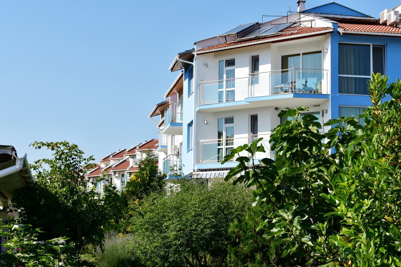 Nushev Hotel Sveti Vlas Exterior photo